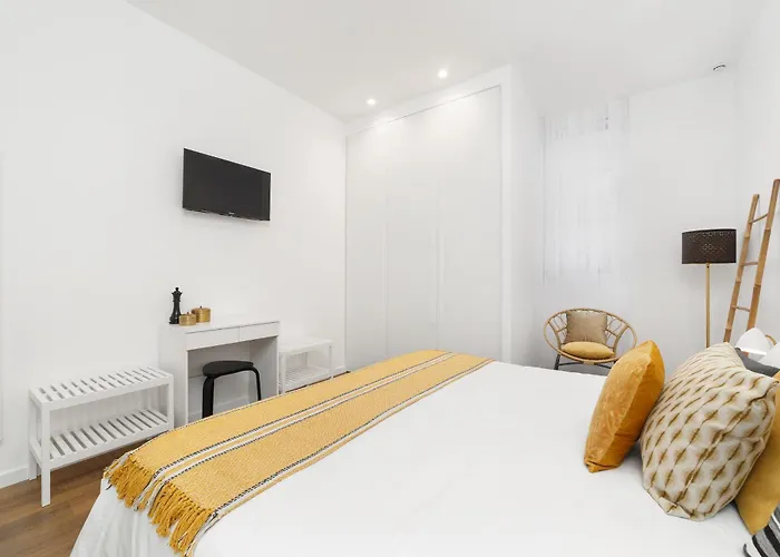 Lumo Flat Апартаменти *